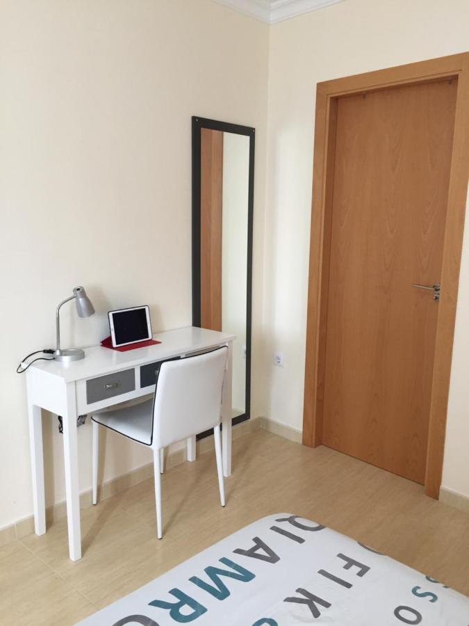 Apartment Beau 2 Pieces Recent A 5 M De La La Jara (Valencia)